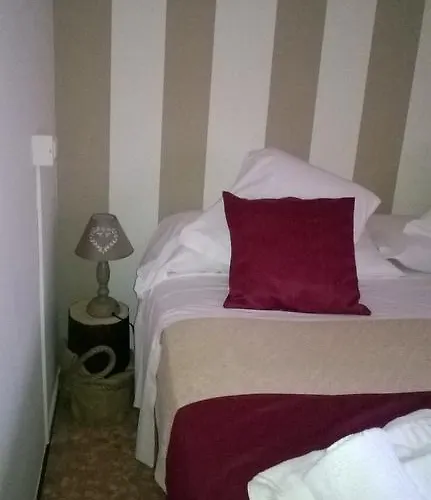 Bed & Breakfast Bed Il Faro 3*